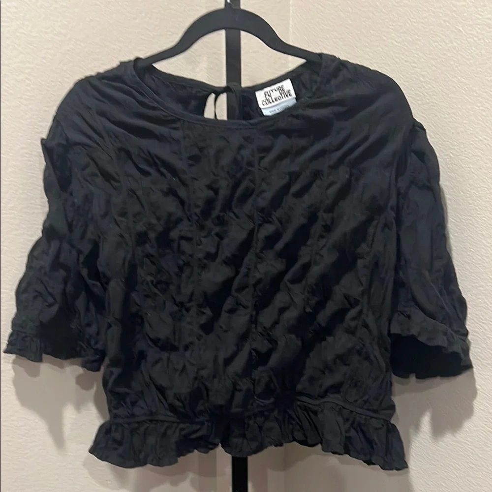Black Puff Sleeve Cropped Blouse - Picture 1 of 3